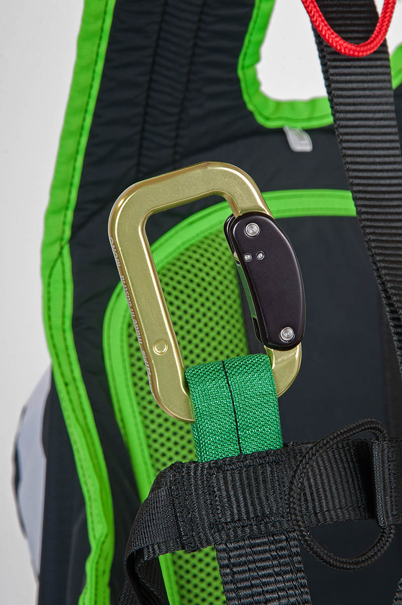 Junior Karabiner green
